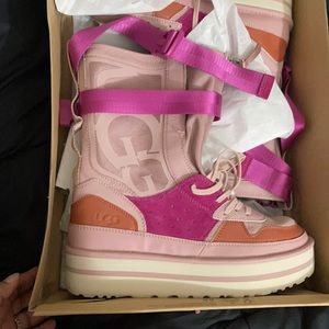 Ugg pop punk high-top